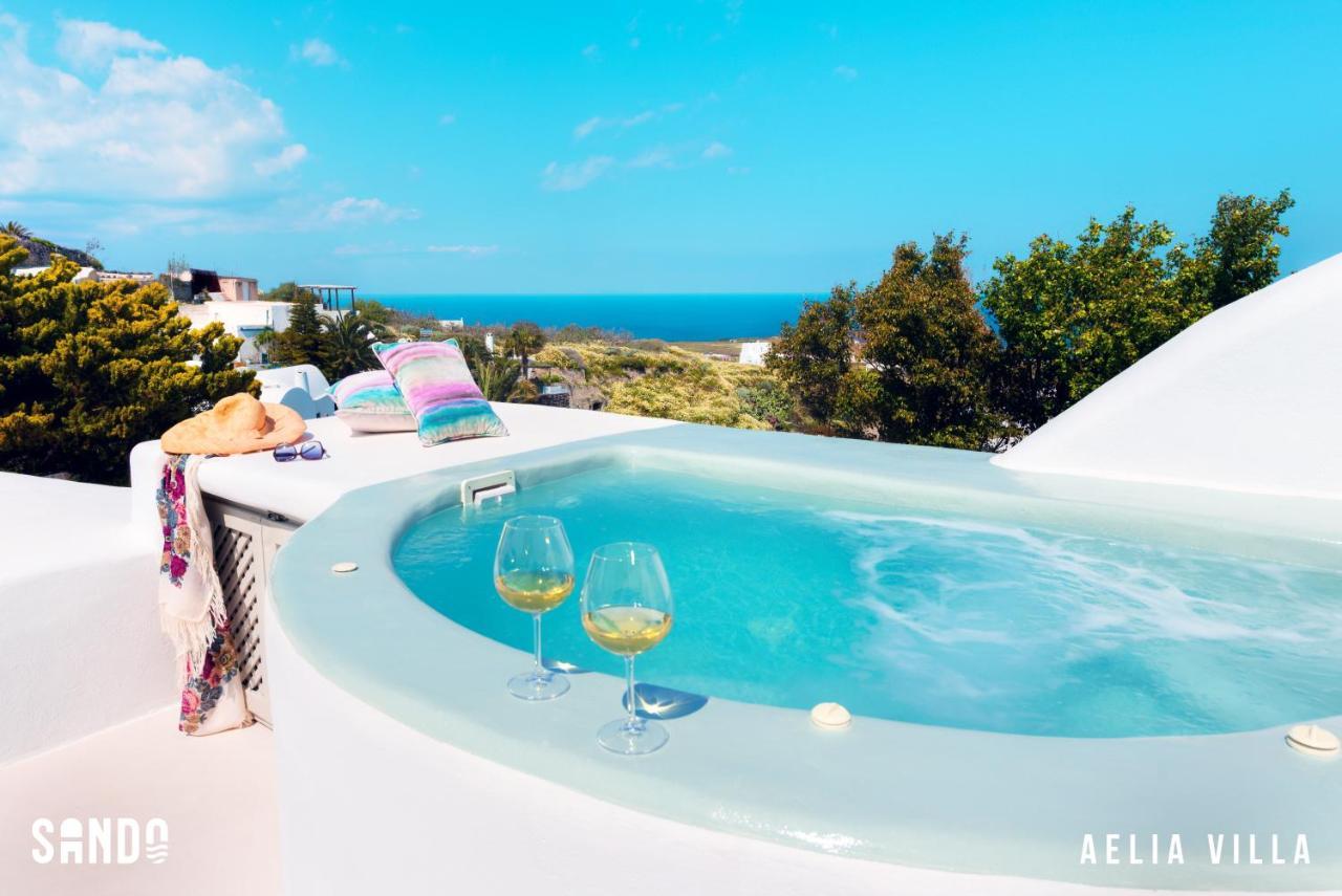 Sando Traditional Cave Villas With Jacuzzi And Sea View Vourvoúlos Exterior foto