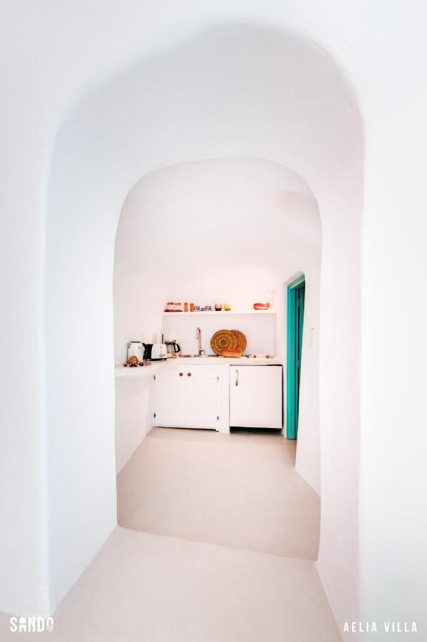 Sando Traditional Cave Villas With Jacuzzi And Sea View Vourvoúlos Exterior foto